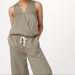 TENTREE - Blakely jumpsuit, sage green, size M